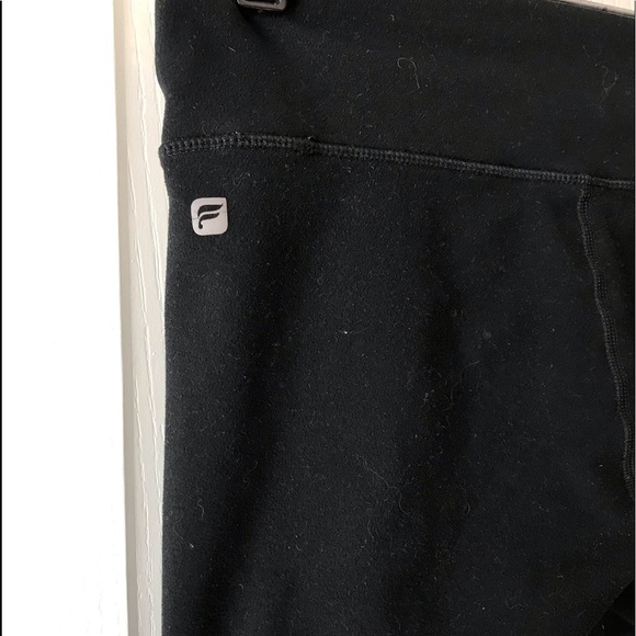 Black cropped leggings! - Picture 1 of 3